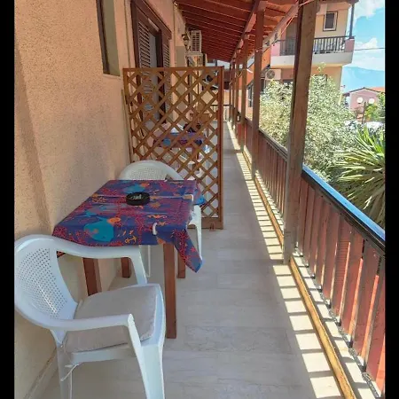 Apartamento Revival